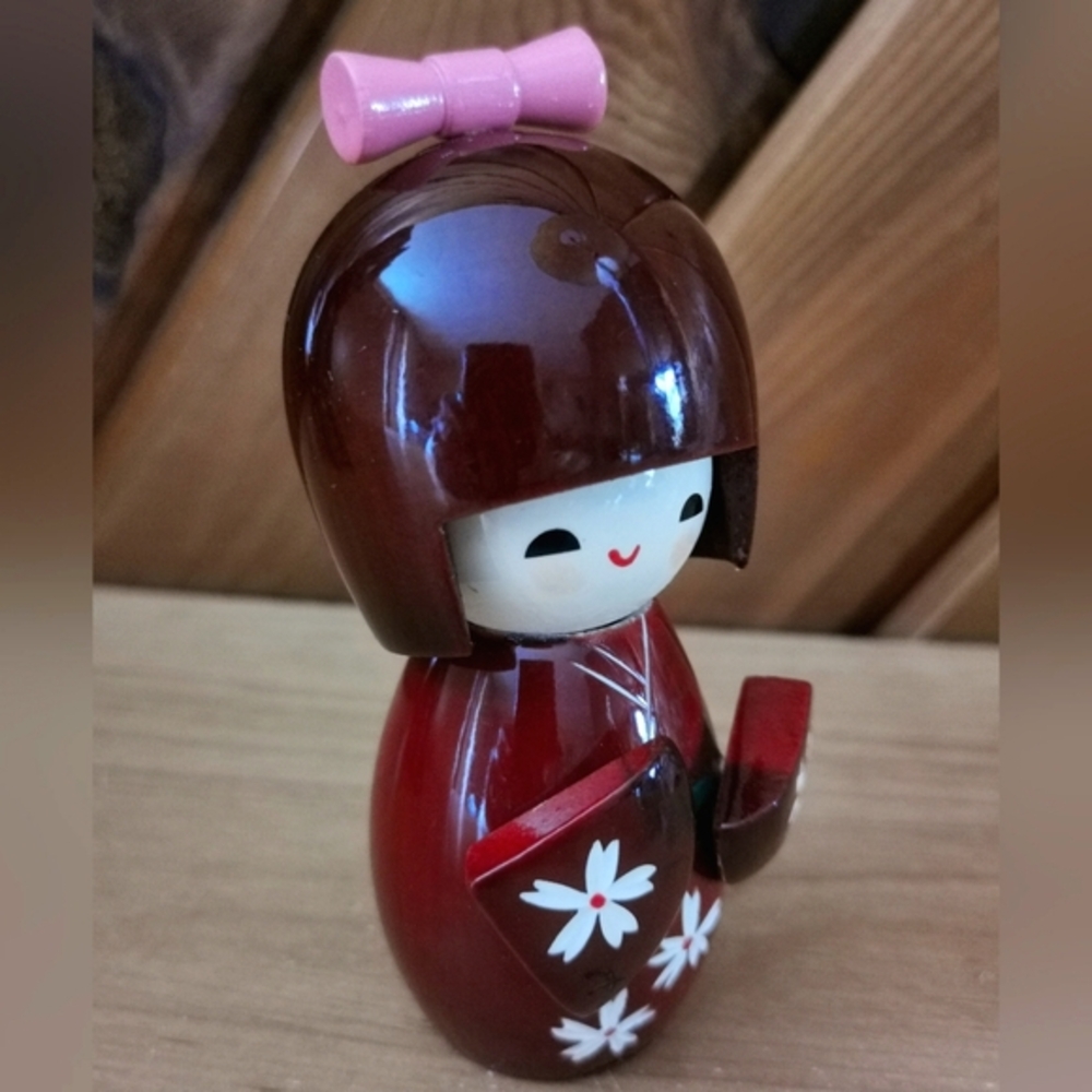 Kokeshi Doll - Picture 2 of 6